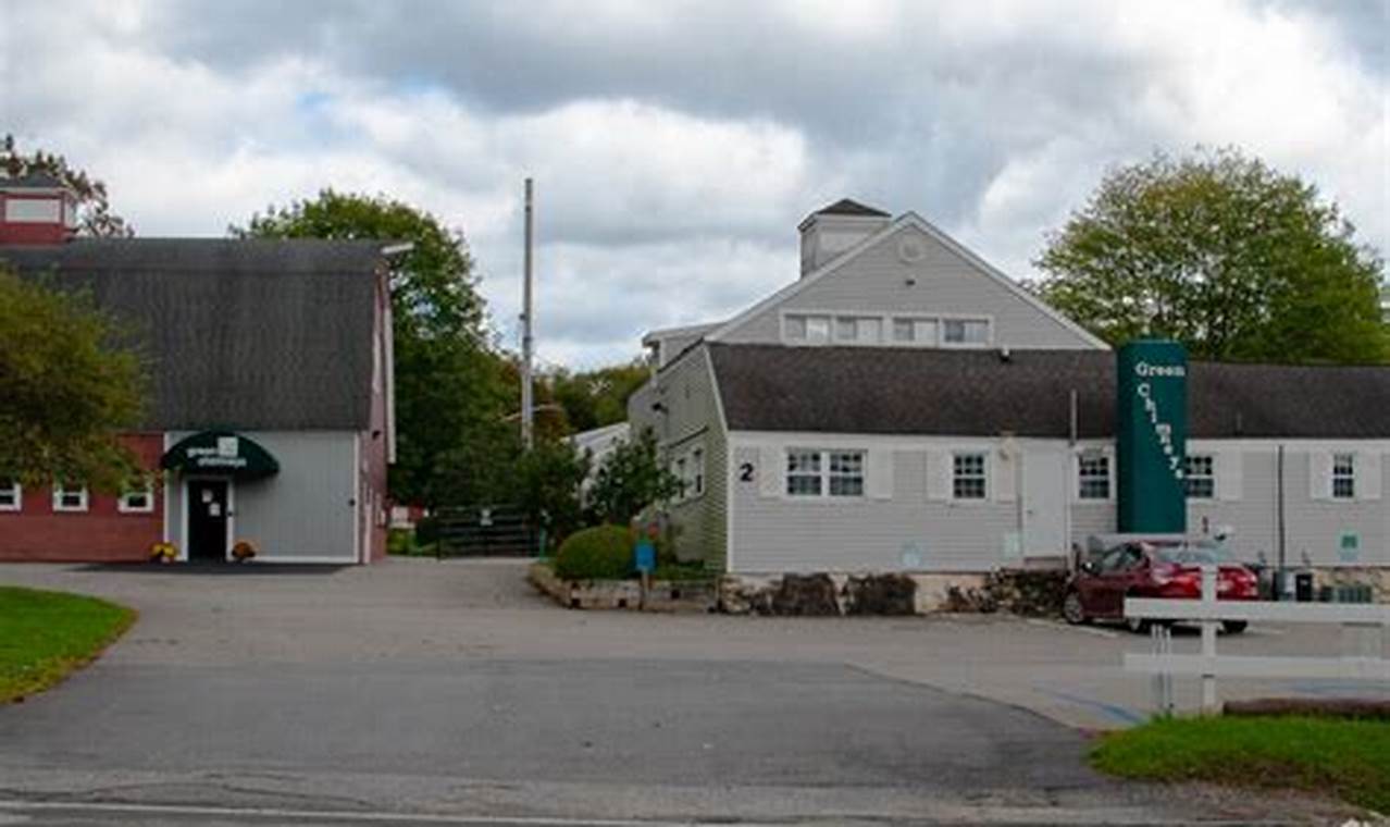 Discover Green Chimneys Brewster NY: Education &amp; Wildlife | Chimney Works – Expert Chimney Repair, Cleaning & Installation Services